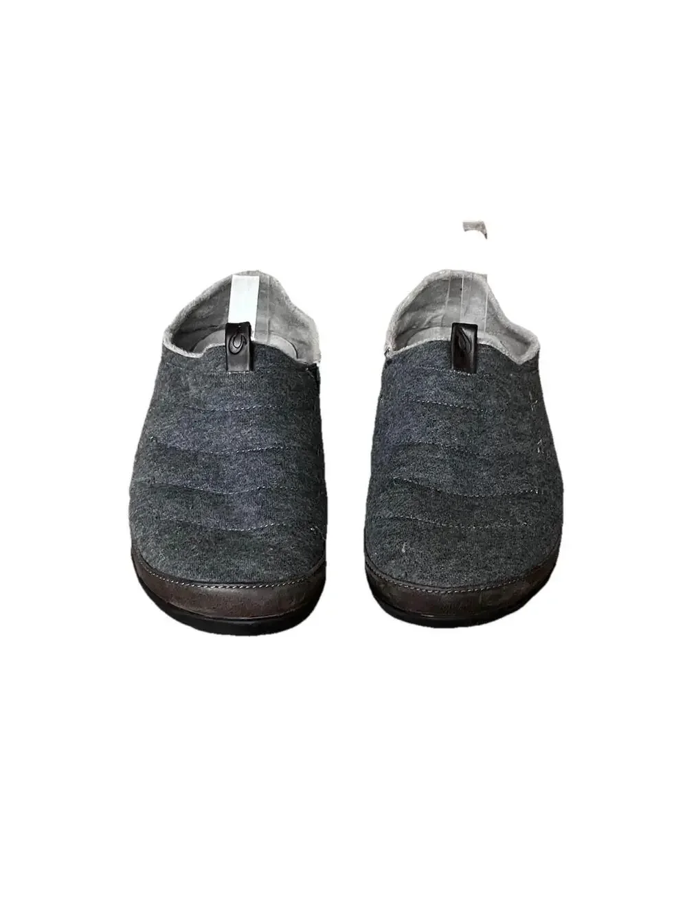 OluKai Mahana Slippers Mens 9 Gray Quilted Slip On Convertible Heel Indoor